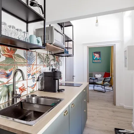 Stylish And Colourful In The Centre